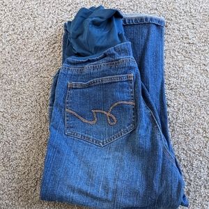 Maternity Jean Capris